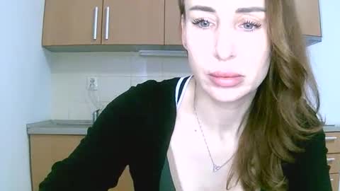 Snapshot of alice_sewx chatting on 03.26.26 Alice Sewx online show from 03.26.26