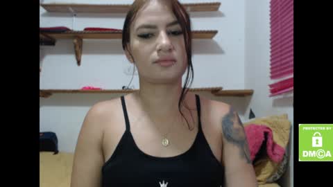 Snapshot of alice_trinity chatting on 01.10.25 Alice online show from 01.10.25