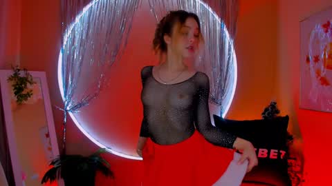 Alice  online show from 12.20.24