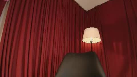Snapshot of aliceblaker_ chatting on 06.13.26 aliceblaker_ online show from 06.13.26
