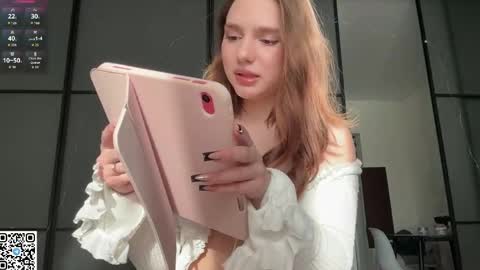 alicebloomxx online show from 03.30.26