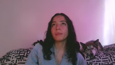 Snapshot of aliceclair_ chatting on 10.26.25 aliceclair_ online show from 10.26.25