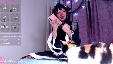 Snapshot of alicedang3r chatting on 12.24.24 Alice  online show from 12.24.24