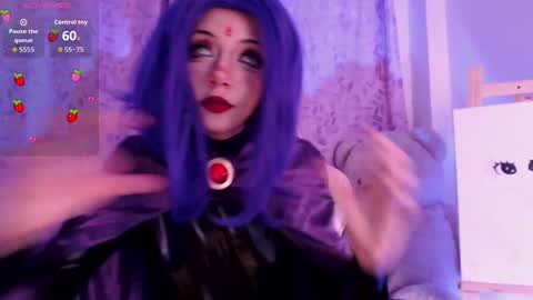 Snapshot of alicedang3r chatting on 09.09.25 Alice  online show from 09.09.25