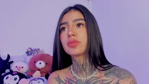 Snapshot of alicee_0 chatting on 10.03.25 Alice online show from 10.03.25