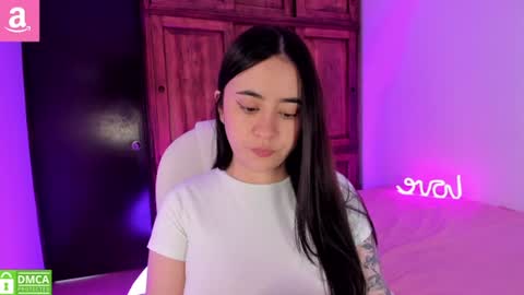 Snapshot of alicee_2 chatting on 07.22.26 Aliceee .. 97YP9VWGZHrefnav wishlist lists 1 online show from 07.22.26