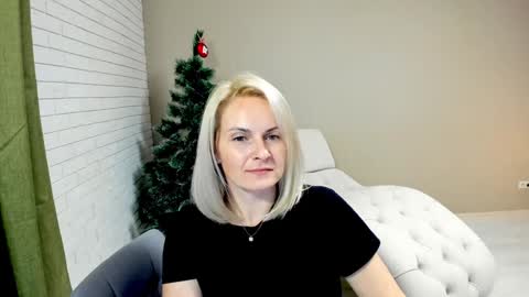 Snapshot of alicee__grace chatting on 12.03.24 Alicee online show from 12.03.24