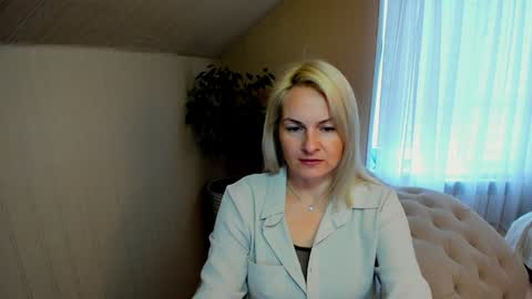 Snapshot of alicee__grace chatting on 12.12.24 Alicee online show from 12.12.24