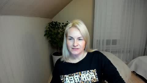 Snapshot of alicee__grace chatting on 01.03.25 Alicee online show from 01.03.25