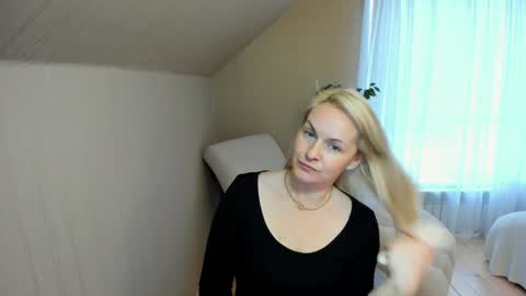 Snapshot of alicee__grace chatting on 01.15.25 Alicee online show from 01.15.25