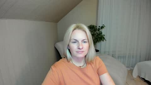 Snapshot of alicee__grace chatting on 01.16.25 Alicee online show from 01.16.25