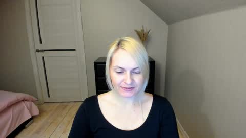 Snapshot of alicee__grace chatting on 03.04.25 Alicee online show from 03.04.25