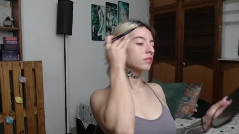 alicee_logan_ online show from 06.03.26