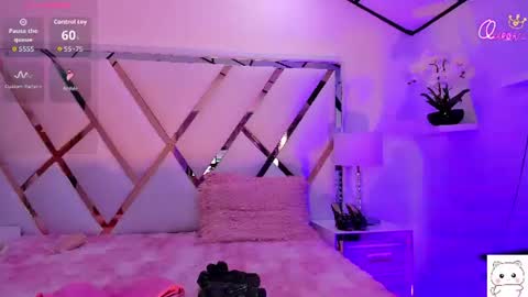 Snapshot of alicee_mature chatting on 07.19.26 alicee online show from 07.19.26