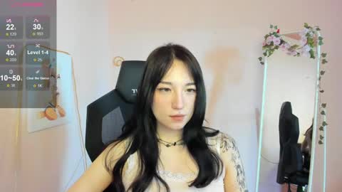 Snapshot of aliceeinwonderlanddd chatting on 05.27.26 Alice online show from 05.27.26