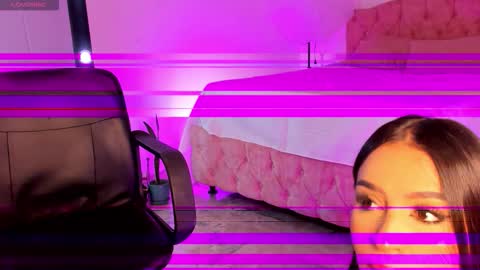  ALICEKIING online show from 10.24.25