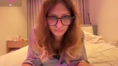 AlicePinkhead online show from 07.09.26