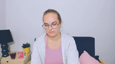 alicesensitive online show from 10.02.25