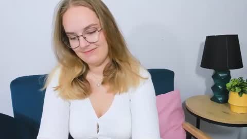 alicesensitive online show from 10.27.25