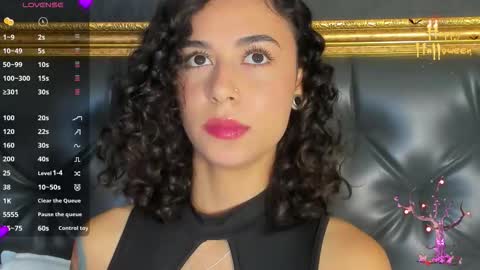 Alicestevens online show from 10.23.25