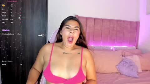 Snapshot of alicethunders chatting on 05.28.26 Alice online show from 05.28.26