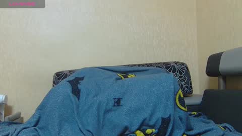 AliceWoolfy online show from 03.11.25