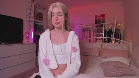 from wonderland online show from 09.15.25