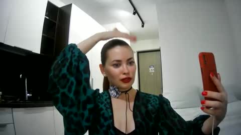 Snapshot of alicexfresh chatting on 03.09.25 AlicexFresh online show from 03.09.25