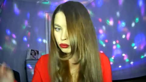 Snapshot of alicexfresh chatting on 10.25.25 AlicexFresh online show from 10.25.25