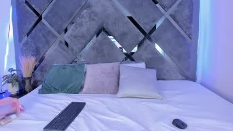 Alice  online show from 01.08.25