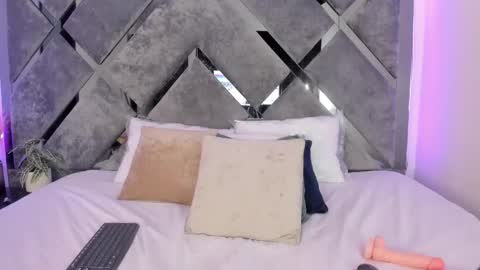 Alice  online show from 02.15.25