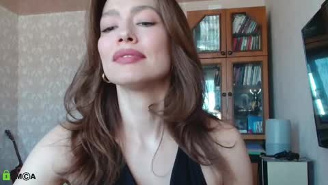 Alicia online show from 03.17.26