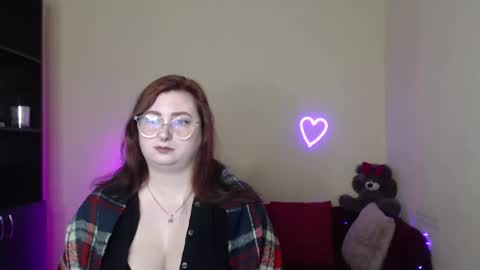 Alicia online show from 04.14.26