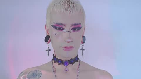     online show from 03.10.26