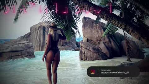 Snapshot of aliessia chatting on 12.20.25 Aliessia online show from 12.20.25