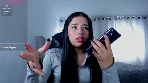 aliice_walker_ online show from 03.13.26