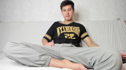 Snapshot of alikuskya chatting on 01.20.25 Dan online show from 01.20.25