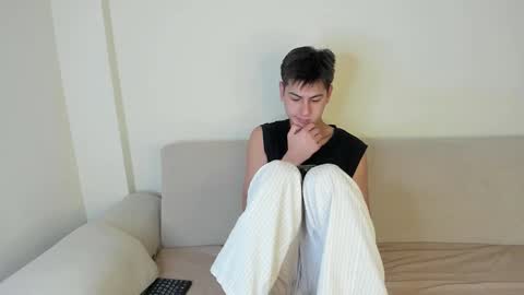 Snapshot of alikuskya chatting on 11.13.25 Dan online show from 11.13.25