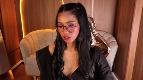 alina_b_ online show from 03.31.26