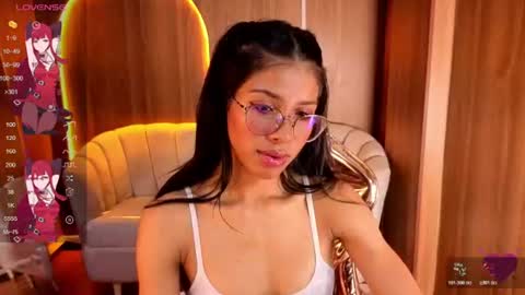 Snapshot of alina_b_ chatting on 07.06.26 alina_b_ online show from 07.06.26