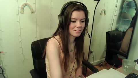 Snapshot of alina_nightshade chatting on 12.22.24 Alina Nightshade online show from 12.22.24