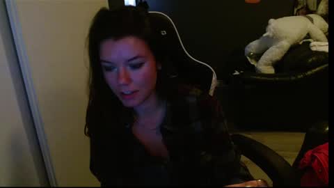 Snapshot of alina_nightshade chatting on 10.14.25 Alina Nightshade online show from 10.14.25