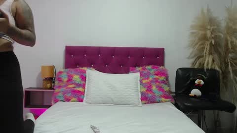 lili online show from 03.11.25