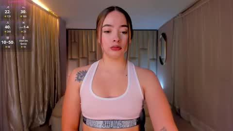 alinakravitz_ online show from 09.26.25