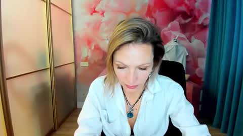 AlinaMoor online show from 01.17.26