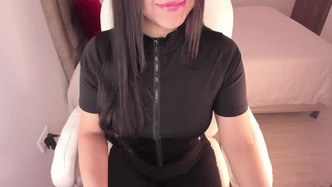 alinaowens online show from 01.18.25