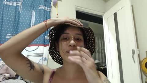 Snapshot of alinawoolf_ chatting on 06.03.26 Ali online show from 06.03.26