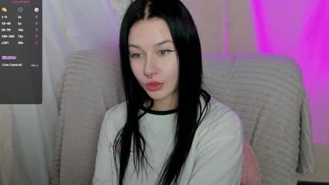 Aline Greeeen online show from 01.19.25