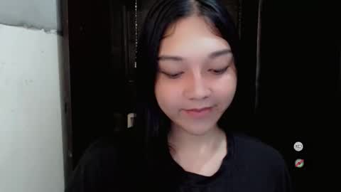 Shanti xhey online show from 11.17.25