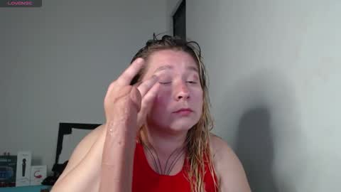 alisa_u online show from 11.18.25